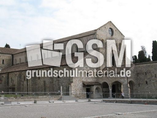 Italien Venetien Aquileia Basilica S. Maria 034.JPG